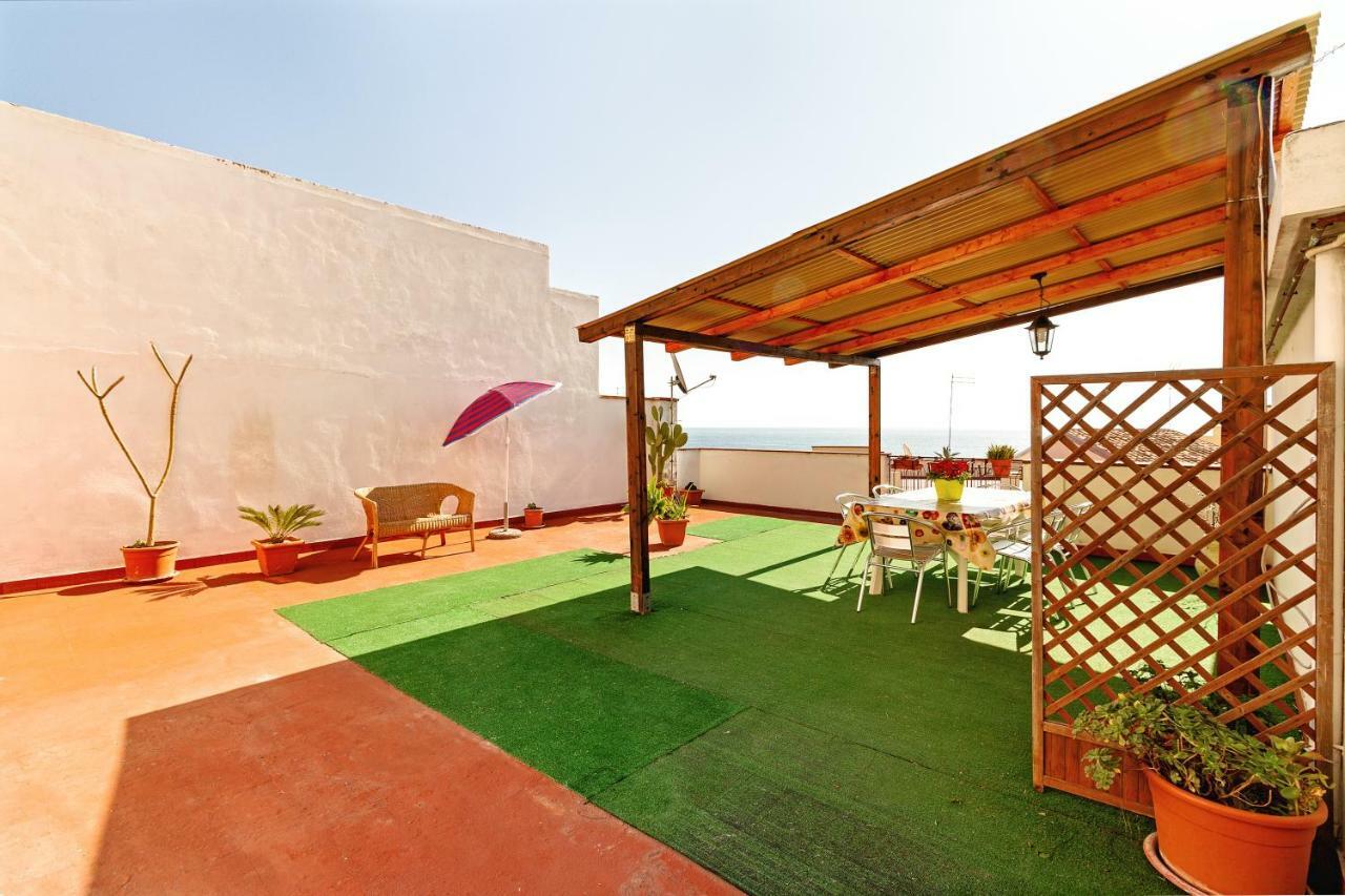 Seaview Terrace Sunny Apartment 지아르디니낙소스 외부 사진