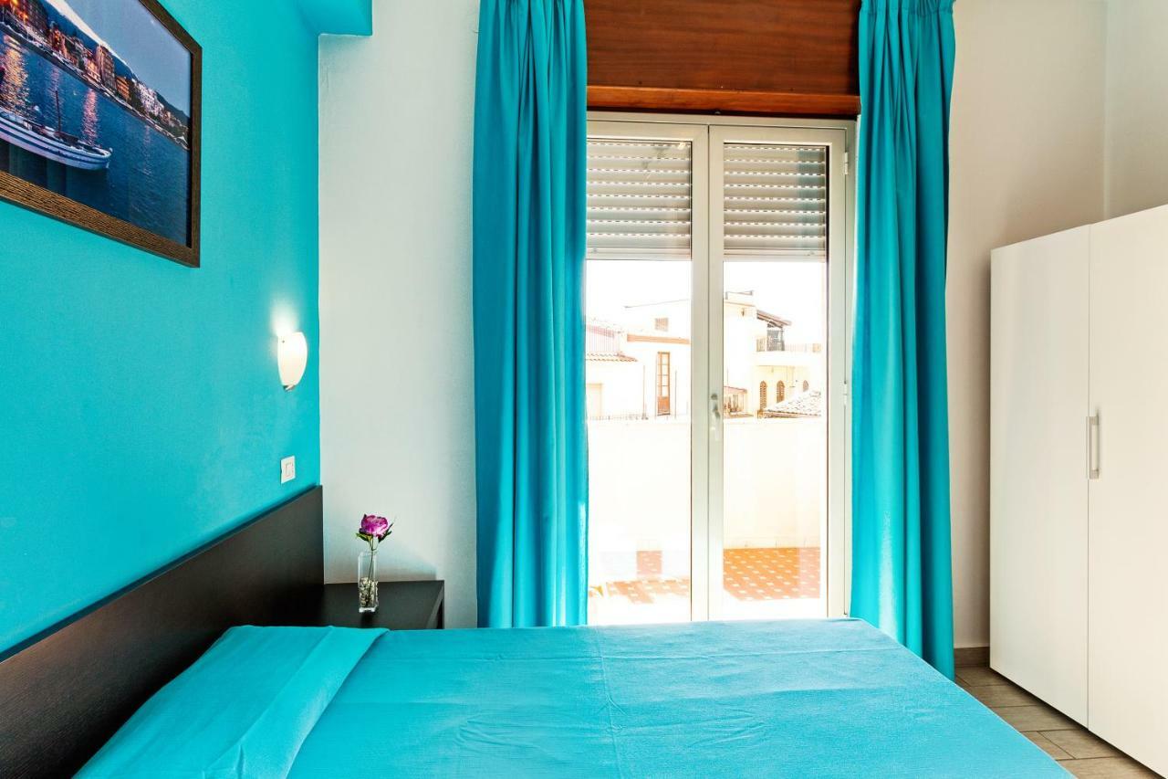 Seaview Terrace Sunny Apartment 지아르디니낙소스 외부 사진